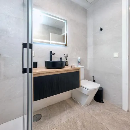 La Joya Suites- Near The Puerto del Carmen (Lanzarote)